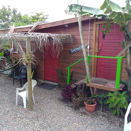 Placencia Hostel Luaran gambar