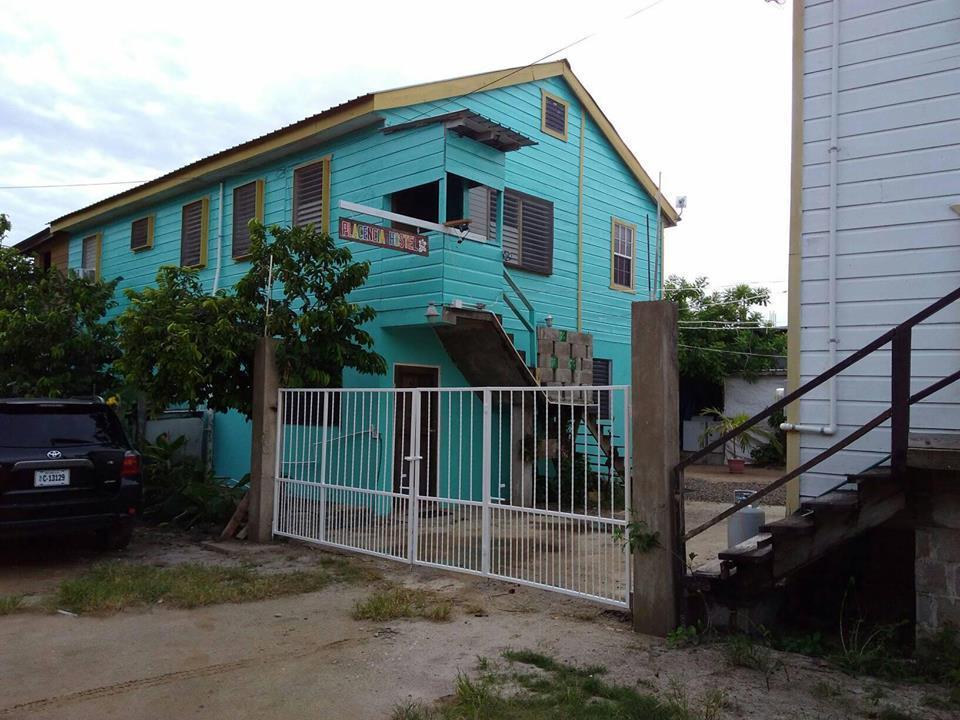 Placencia Hostel Luaran gambar